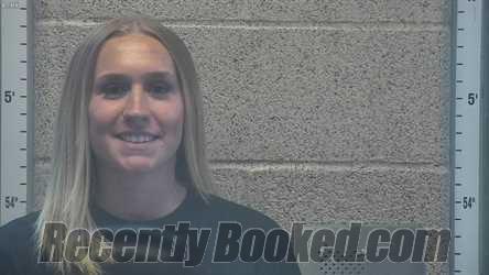 Recent Mugshot Image for SUMMER JAYDEN SNIVELY in Henderson County, Kentucky