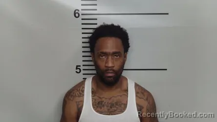 Recent Mugshot Image for JAMAR A BANKS in Jefferson County, Kentucky