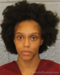 Recent Mugshot Image for LADAZJAH MONET GLEATON in Mecklenburg County, North Carolina