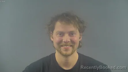 Recent Mugshot Image for NOAH DANIEL MCGOVERN in Warren County, Kentucky
