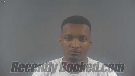 Recent Mugshot Image for XAVIER VOSHON GRAINGER in Warren County, Kentucky