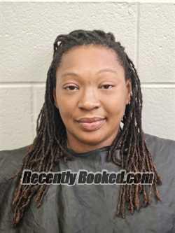 Recent Mugshot Image for SHYTHEA ROYALE DAVIS in Rutherford County, North Carolina