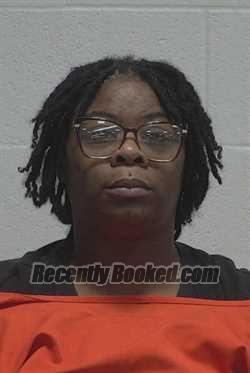 Recent Mugshot Image for SHEMIAH DEANN BOXX in Wayne County, North Carolina