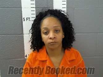 Recent Mugshot Image for APRIL BRENAE LACOUR in Carter County, Oklahoma