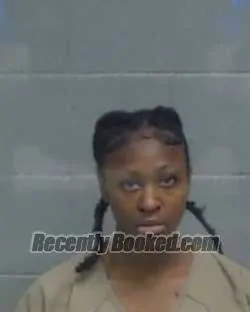 Recent Mugshot Image for ZEKIEVIA AKYLA LESHE BREWER in Washington County, Florida