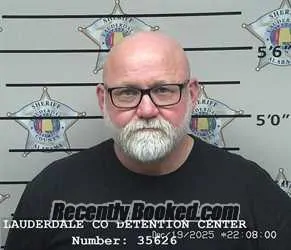Recent Mugshot Image for DWIGHT DAVID BERRY in Lauderdale County, Alabama