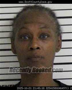Recent Booking / Mugshot for CHENELL CHARRISSE MITCHELL in Scott County