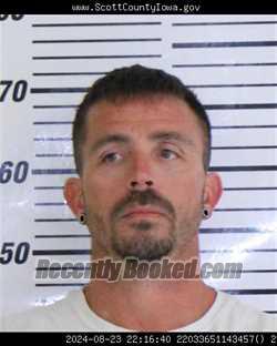 Recent Mugshot Image for SETH ALAN COULTER in Scott County, Iowa