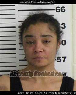 Recent Mugshot Image for BRITTANY NICOLE DEVAN in Scott County, Iowa