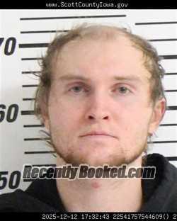 Recent Mugshot Image for AUSTIN MICHAEL MCCARTY in Scott County, Iowa