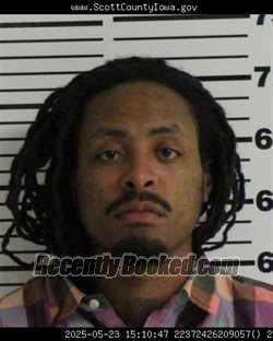 Recent Booking / Mugshot for GERMAINE MARCUS JONES in Scott County, Iowa