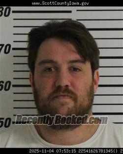 Recent Mugshot Image for MAXWELL SCOTT JOHANNSEN in Scott County, Iowa