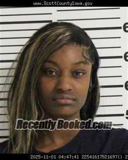 Recent Mugshot Image for SHEILA TREFOYIA LEE in Scott County, Iowa