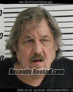 Recent Mugshot Image for WILLIAM LEE CURTIS in Scott County, Iowa