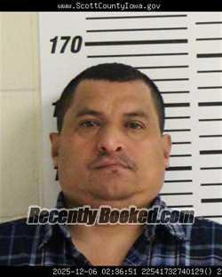 Recent Mugshot Image for RIGOBERTO JARQUIN-JARQUIN in Scott County, Iowa