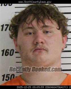 Recent Mugshot Image for MATTHEW RYAN BUCKLEY in Scott County, Iowa