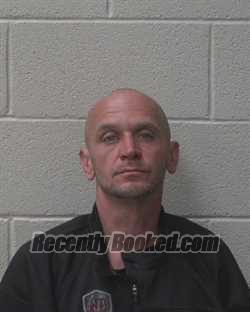 Recent Mugshot Image for HEATH EARL EATON in Alexander County, North Carolina