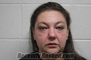 Recent Booking / Mugshot for SAMATHA DAWN COFFEY in Avery County, North
