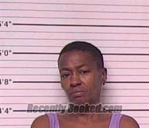 Recent Mugshot Image for PATRECE DANIELS in Bladen County, North Carolina