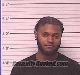 Recent Mugshot Image for JORDAN JAVON ROBINSON in Bladen County, North Carolina