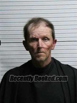 Recent Mugshot Image for DENNIS EARL KNIGHT in Brunswick County, North Carolina