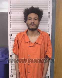 Recent Mugshot Image for DEVONTA LAVON GROOMS in Caldwell County, North Carolina