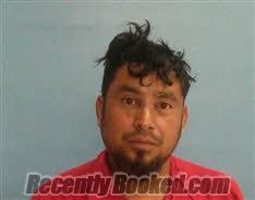Recent Mugshot Image for Everildo Joachia Perez in Desoto County, Florida
