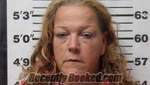 Recent Mugshot Image for DANA MARIE GRIFFIN in Carteret County, North Carolina