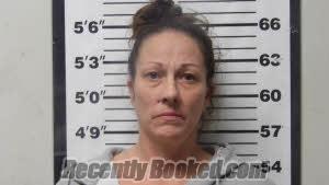 Recent Mugshot Image for DEANALYN WOHLTMAN MORRIS in Carteret County, North Carolina