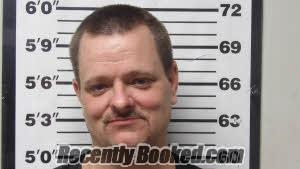 Recent Mugshot Image for MATTHEW DAVID MORAN in Carteret County, North Carolina