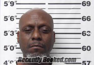 Recent Mugshot Image for JACKIE LAVON ODEN in Carteret County, North Carolina