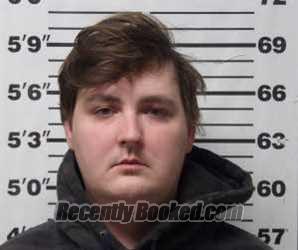 Recent Mugshot Image for ZACHARY MICHAEL VICKERS in Carteret County, North Carolina