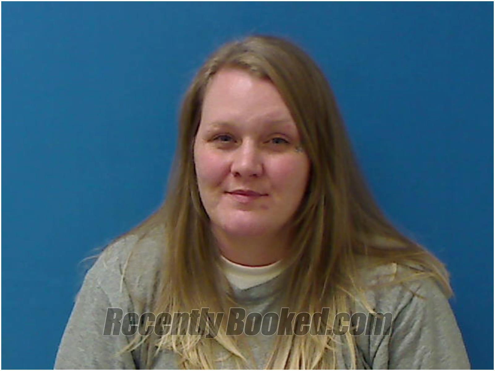 Recent Booking / Mugshot for AMANDA MARIE SHEARER in Catawba County