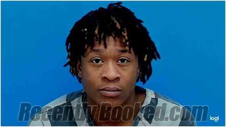 Recent Mugshot Image for JOHNATHON JAHIEM WHITE in Catawba County, North Carolina