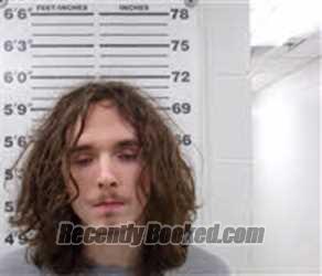 Recent Mugshot Image for JUSTIN ISAAC HOLLOWAY in Chowan County, North Carolina