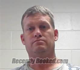Recent Mugshot Image for CASEY WAYNE ALLEN in Edgecombe County, North Carolina
