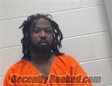 Recent Mugshot Image for JOHNATHAN LEON NIXON in Edgecombe County, North Carolina
