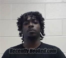 Recent Mugshot Image for SHA'ZIRE Y'LIEK WHITE in Edgecombe County, North Carolina