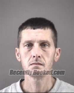 Recent Mugshot Image for SEAN STEVEN HELMS in Forsyth County, North Carolina
