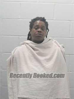 Recent Mugshot Image for LATEELA A REBENSON in Douglas County, Illinois