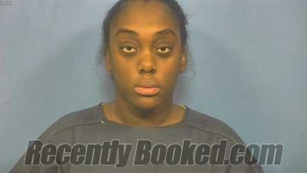 Recent Mugshot Image for IYANA ASHFORD in DuPage County, Illinois