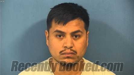 Recent Mugshot Image for ISRAEL GONZALEZ-SEGURA in DuPage County, Illinois