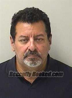 Steven Iniguez Recent Booking / Mugshot for STEVEN M INIGUEZ in Kane County, Illinois