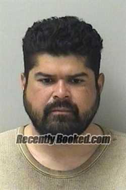 Recent Booking / Mugshot for LEONEL GOMEZ in Kane County, Illinois