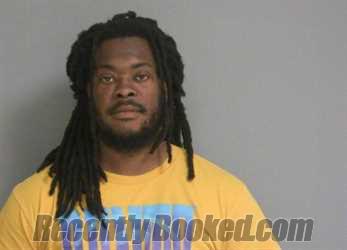 Recent Mugshot Image for ISAIAH T YOUNG in La Salle County, Illinois