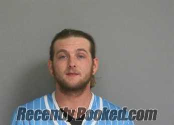 Recent Mugshot Image for LOGAN T MANN in La Salle County, Illinois