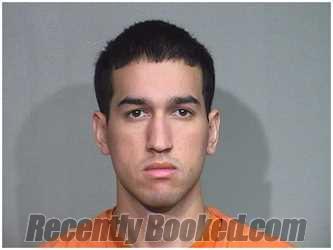 Recent Mugshot Image for JESUS ALBERTO GOMEZ in McHenry County, Illinois