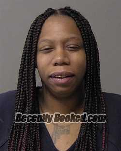 Recent Mugshot Image for SAMONIA YVETTE GRIER in Macon County, Illinois