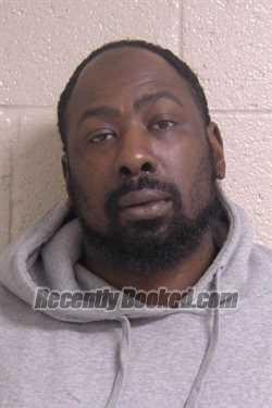 Recent Mugshot Image for LAMAR BROWN in Madison County, Illinois