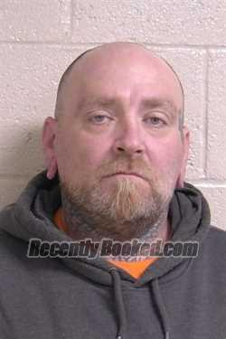 Recent Mugshot Image for BRYON RICHARDS in Madison County, Illinois